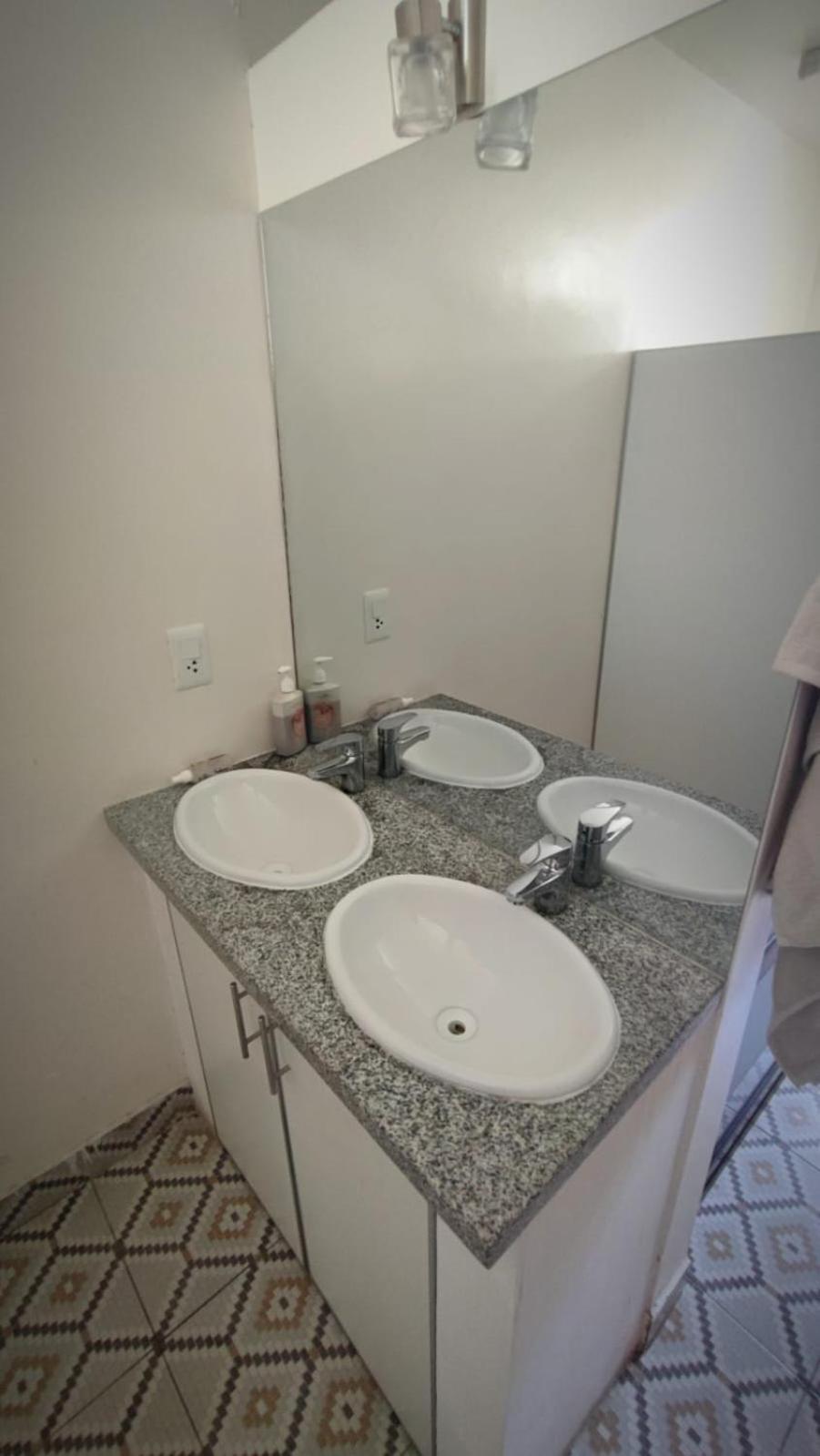 Home Away Sucre Bagian luar foto